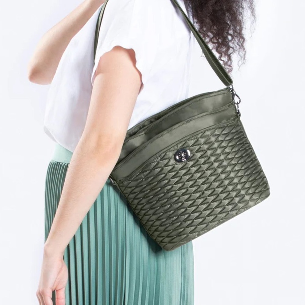 Lug Adagio ‘Bubble Quilted’ Crossbody. Olive Green. NWT - Picture 9 of 13
